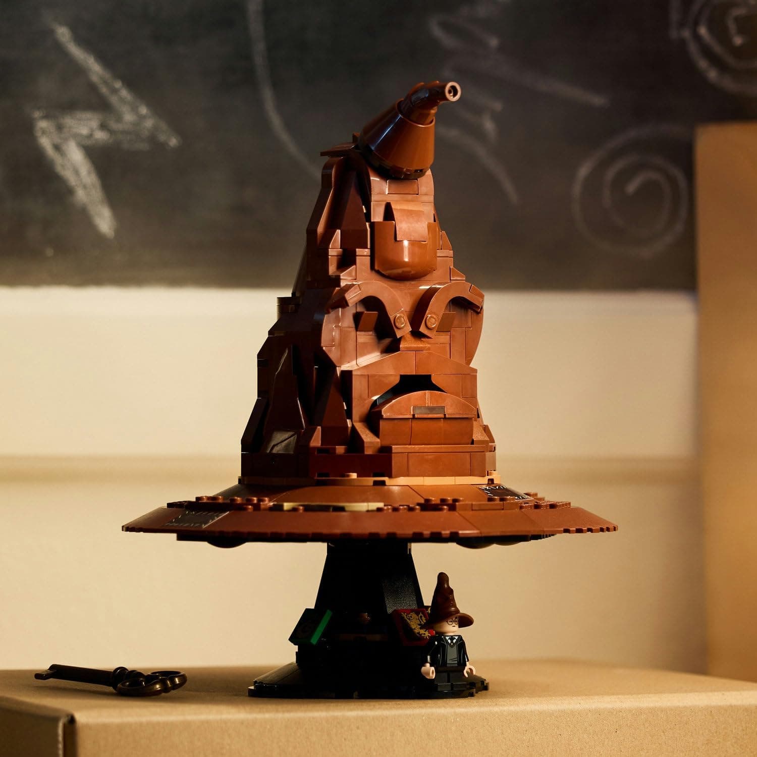 لگو Harry Potter کلاه گروهبندی سخنگو مدل 76429 لگو Harry Potter کلاه گروهبندی سخنگو مدل 76429