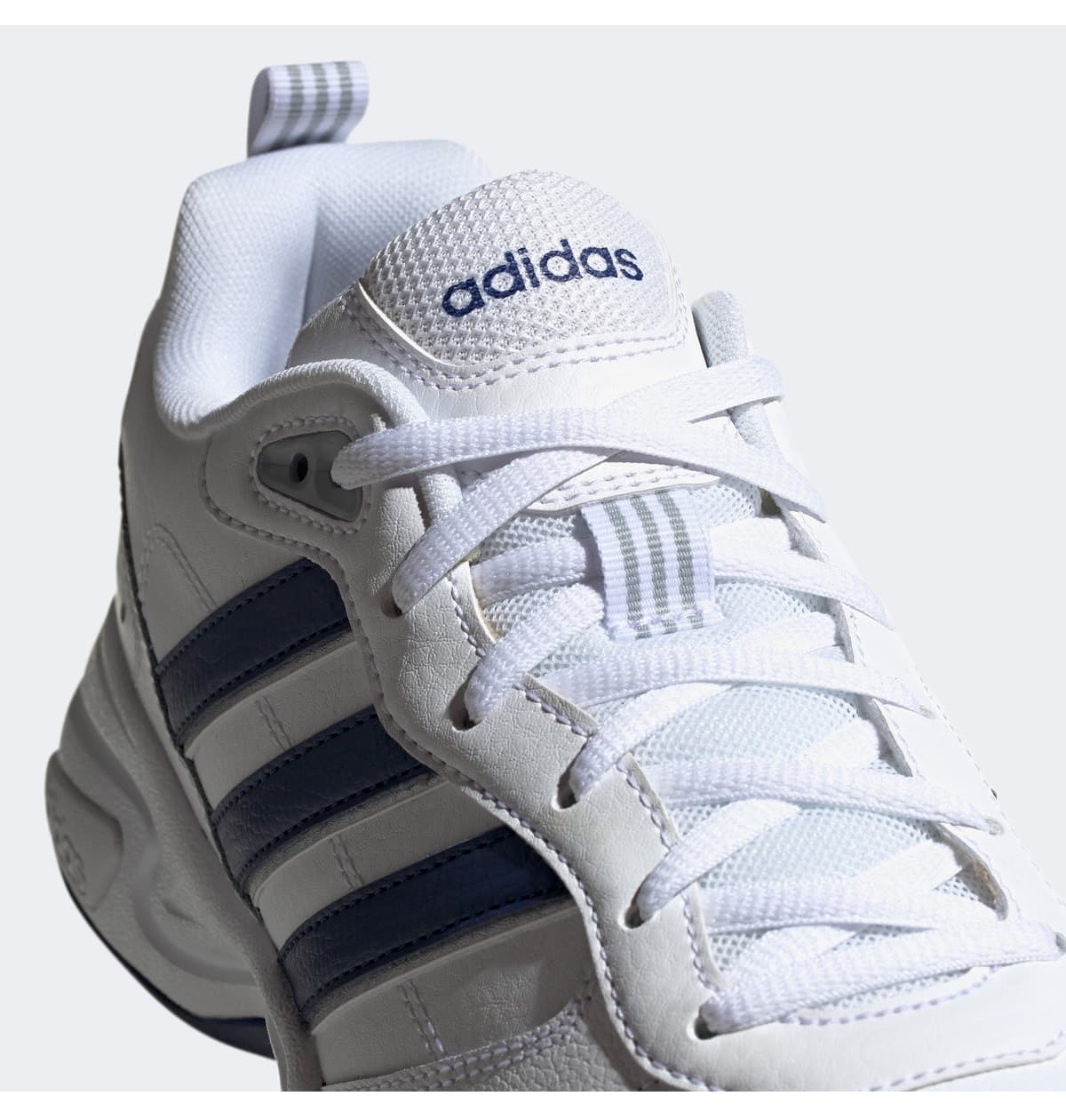 کفش ورزشی یونیسکس adidas سفید روزمره Strutter کفش ورزشی یونیسکس adidas سفید روزمره Strutter