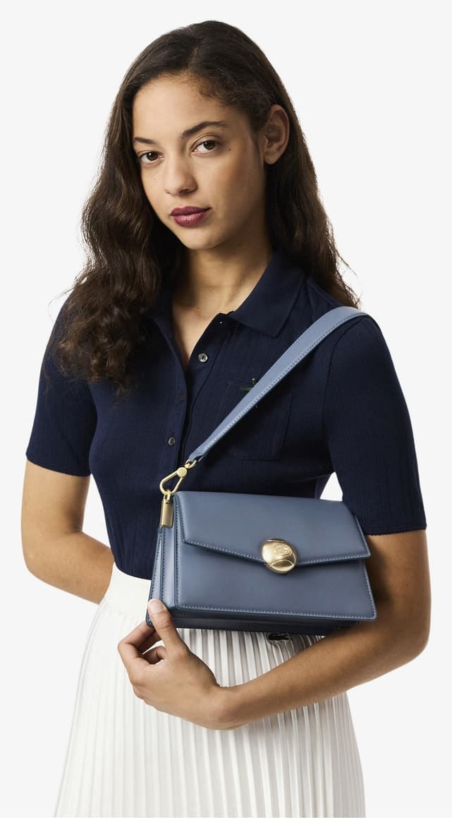 کیف دوشی زنانه Lacoste چرمی آبی مدل Tennis Bliss کیف دوشی زنانه Lacoste چرمی آبی مدل Tennis Bliss