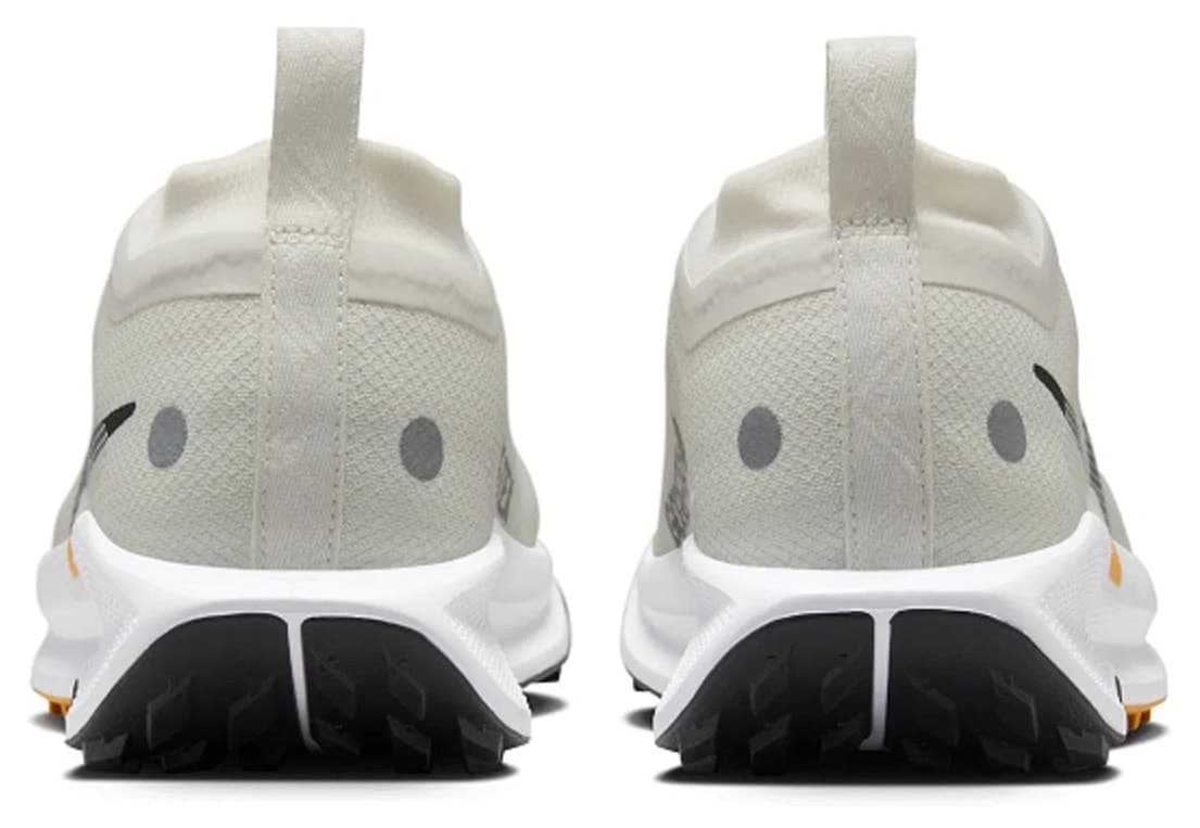 کفش زنانه Nike Pegasus Trail 5 Gore-tex مدل FQ0912 003 کفش زنانه Nike Pegasus Trail 5 Gore-tex مدل FQ0912 003