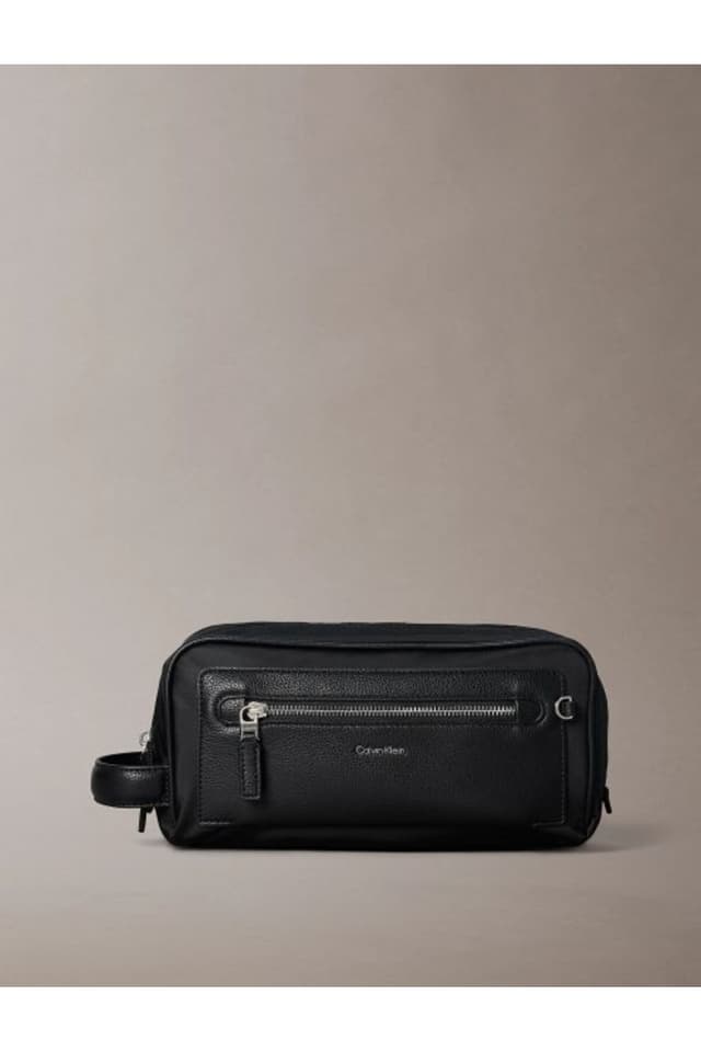 کیف دستی مردانه Calvin Klein مشکی Dopp Kit کیف دستی مردانه Calvin Klein مشکی Dopp Kit