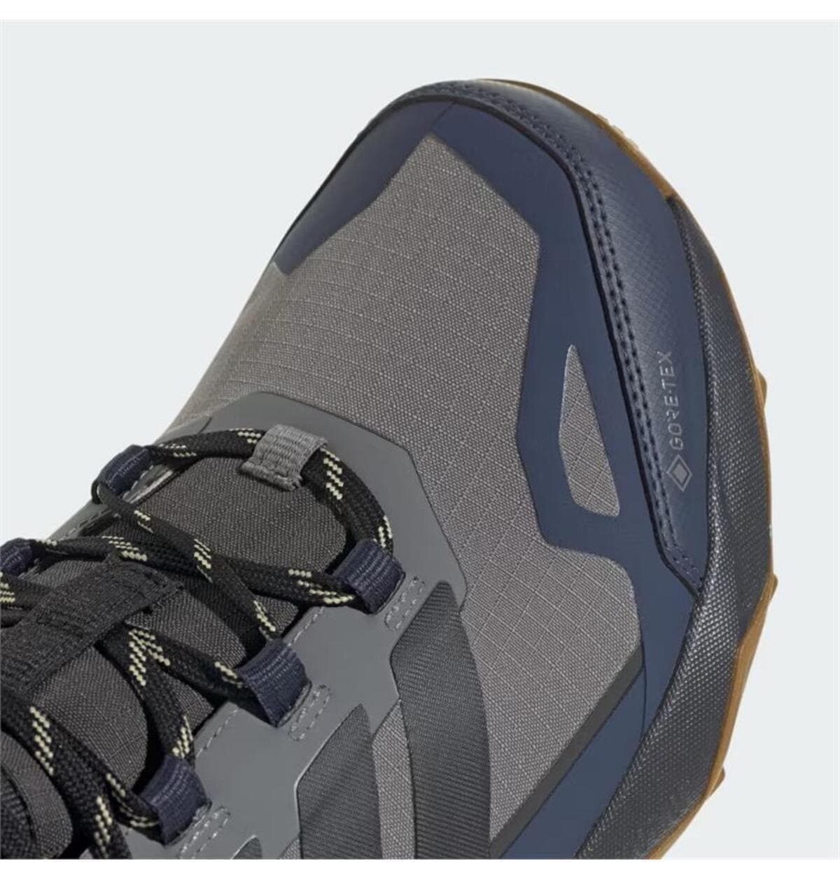 کفش کوهنوردی زنانه adidas مدل TERREX SKYCHASER AX5 MID GTX کفش کوهنوردی زنانه adidas مدل TERREX SKYCHASER AX5 MID GTX