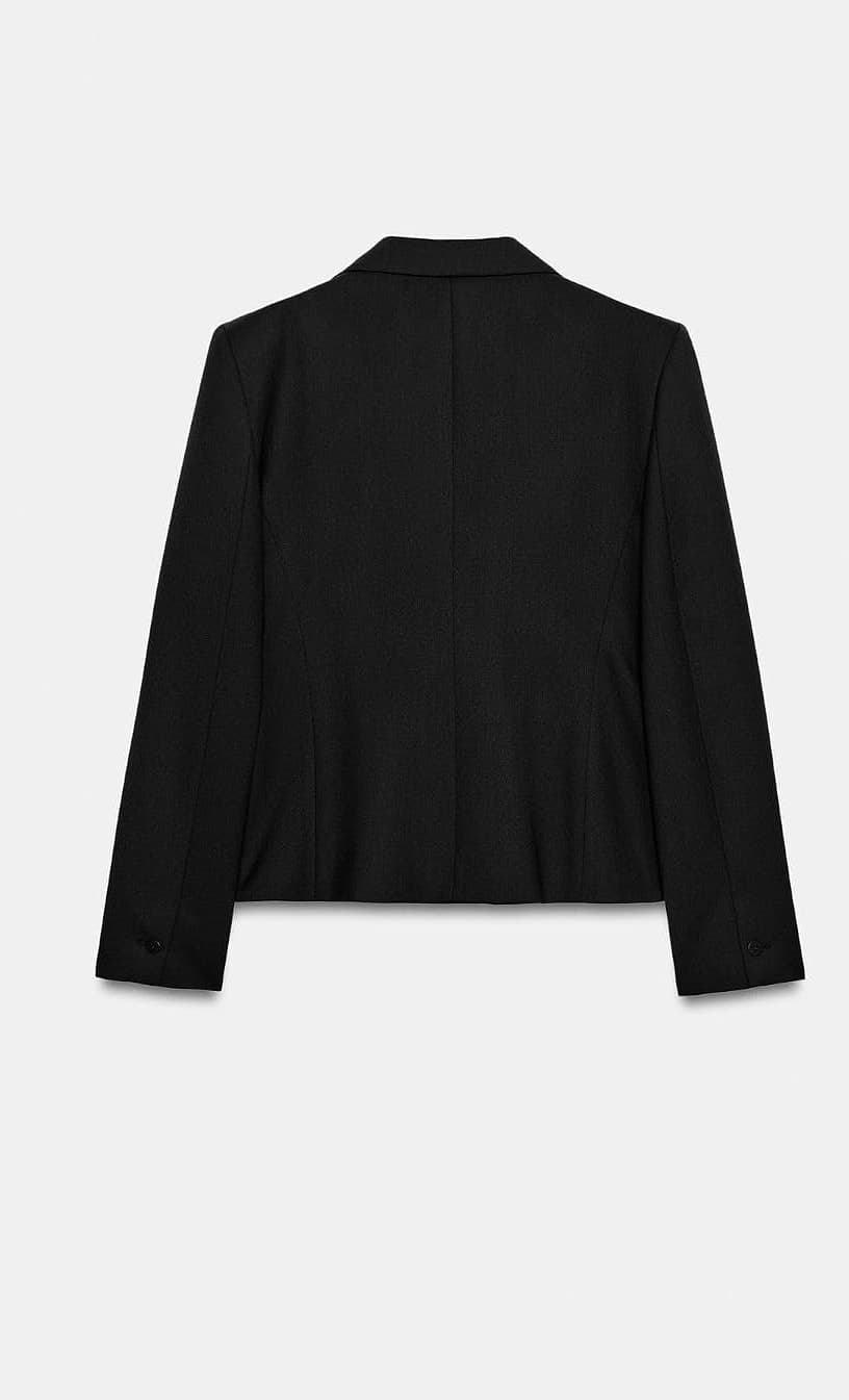 بلیزر مردانه Zara پشمی مخلوط مشکی ZW Collection سایز M بلیزر مردانه Zara پشمی مخلوط مشکی ZW Collection سایز M