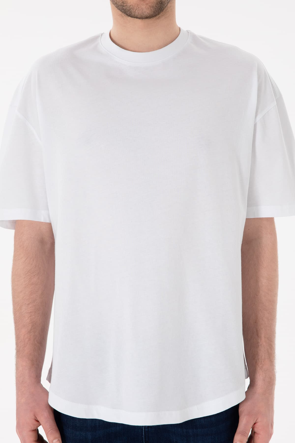 تیشرت مردانه U.S. Polo Assn. فیت بلند یقه گرد سفید ساده مدل 50305988-VR013 تیشرت مردانه U.S. Polo Assn. فیت بلند یقه گرد سفید ساده مدل 50305988-VR013