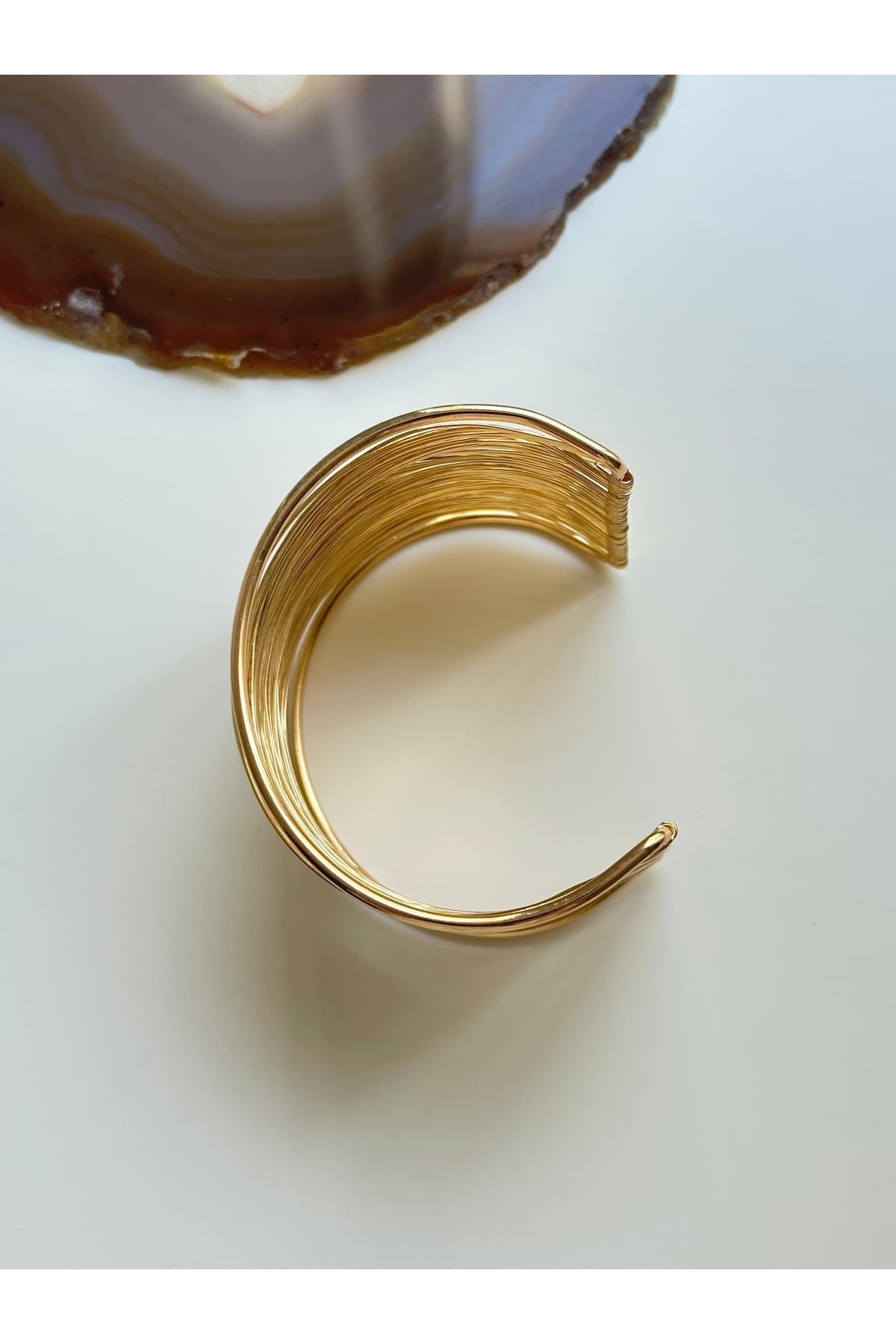 دستبند مردانه YOUES JEWELRY فولاد 316L طلایی سیم کلفت قابل تنظیم دستبند مردانه YOUES JEWELRY فولاد 316L طلایی سیم کلفت قابل تنظیم