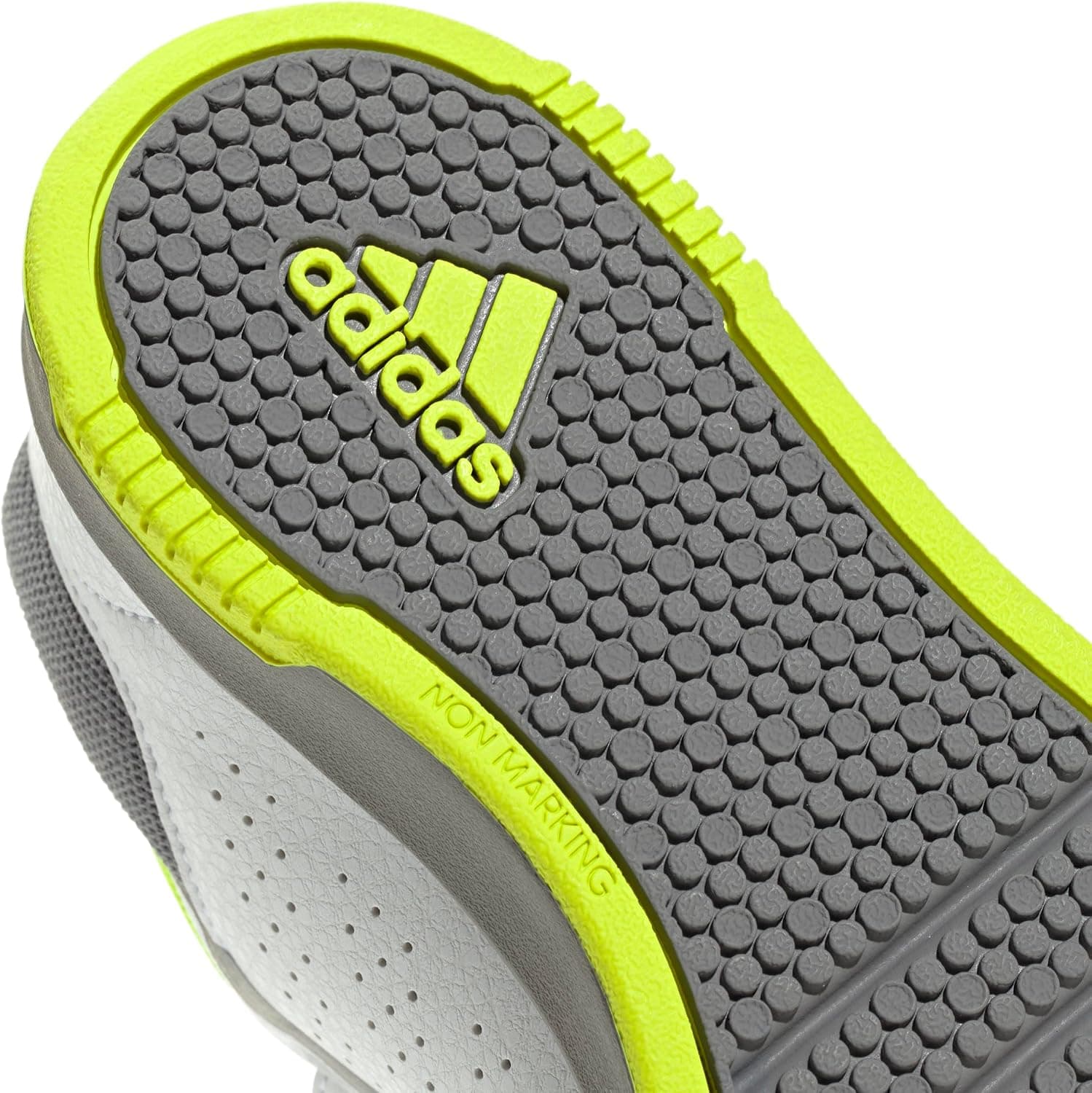 کفش بچگانه adidas Tensaur با بند چسبی کفش بچگانه adidas Tensaur با بند چسبی