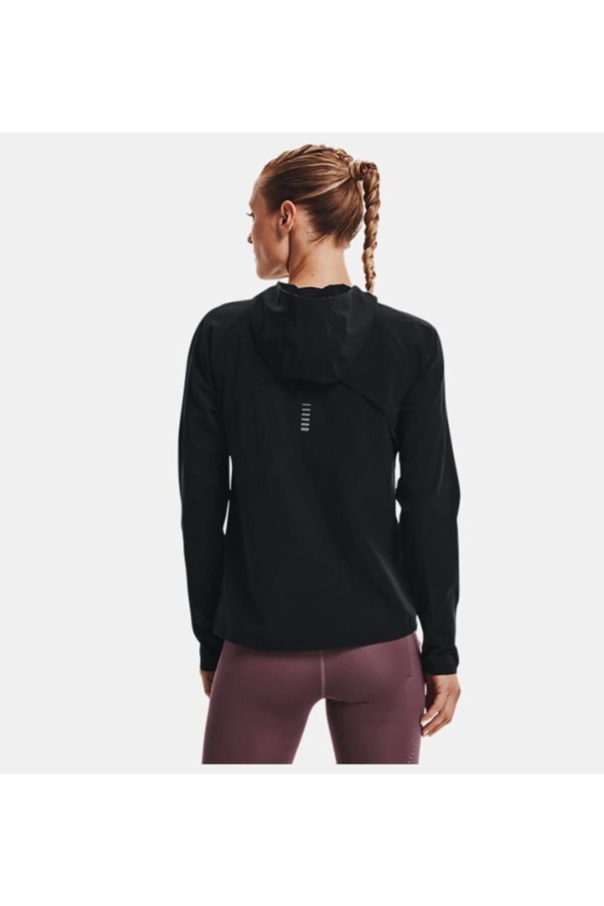 کاپشن زنانه Under Armour مدل Outrun The Storm کاپشن زنانه Under Armour مدل Outrun The Storm