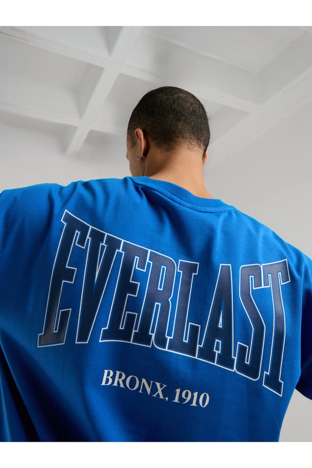 تیشرت مردانه Everlast اورسایز با چاپ پشت نیلی تیره Ever Classics تیشرت مردانه Everlast اورسایز با چاپ پشت نیلی تیره Ever Classics