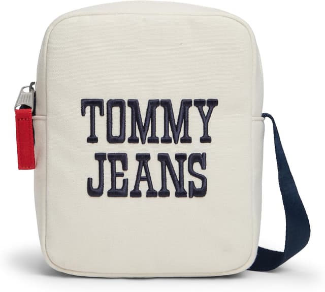 کیف دوشی مردانه Tommy Hilfiger TJM BOLD VARSITY REPORTER طرح روزنامهای OS کیف دوشی مردانه Tommy Hilfiger TJM BOLD VARSITY REPORTER طرح روزنامهای OS