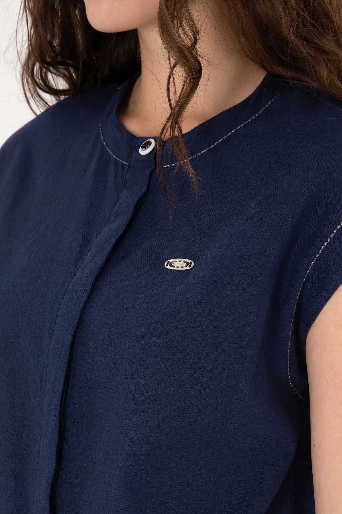 پیراهن زنانه U.S. Polo Assn. آستین کوتاه ترکیب کتان سرمهای مدل 50299436-VR033 پیراهن زنانه U.S. Polo Assn. آستین کوتاه ترکیب کتان سرمهای مدل 50299436-VR033