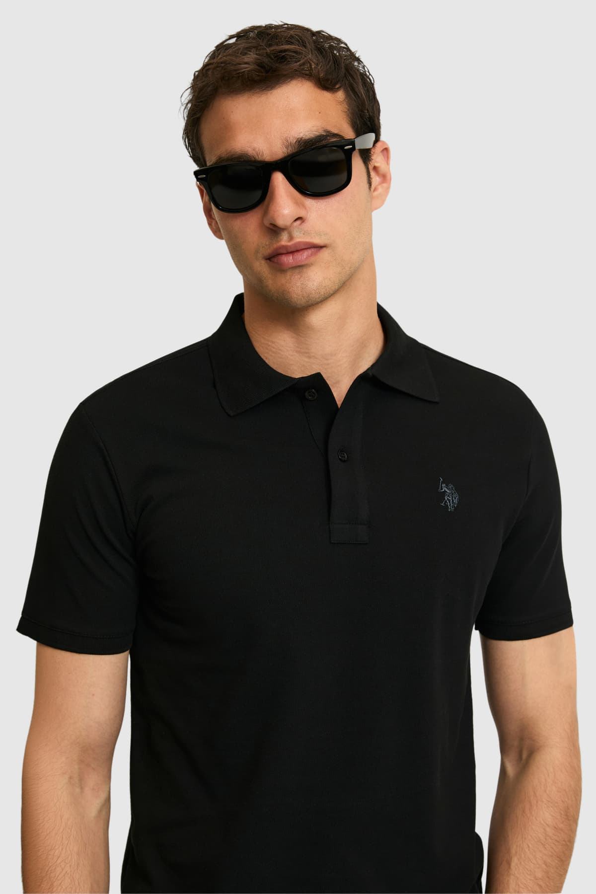 تیشرت مردانه U.S. Polo Assn. اسلیم فیت یقه پولو مشکی ساده مدل 50322347-VR046 تیشرت مردانه U.S. Polo Assn. اسلیم فیت یقه پولو مشکی ساده مدل 50322347-VR046