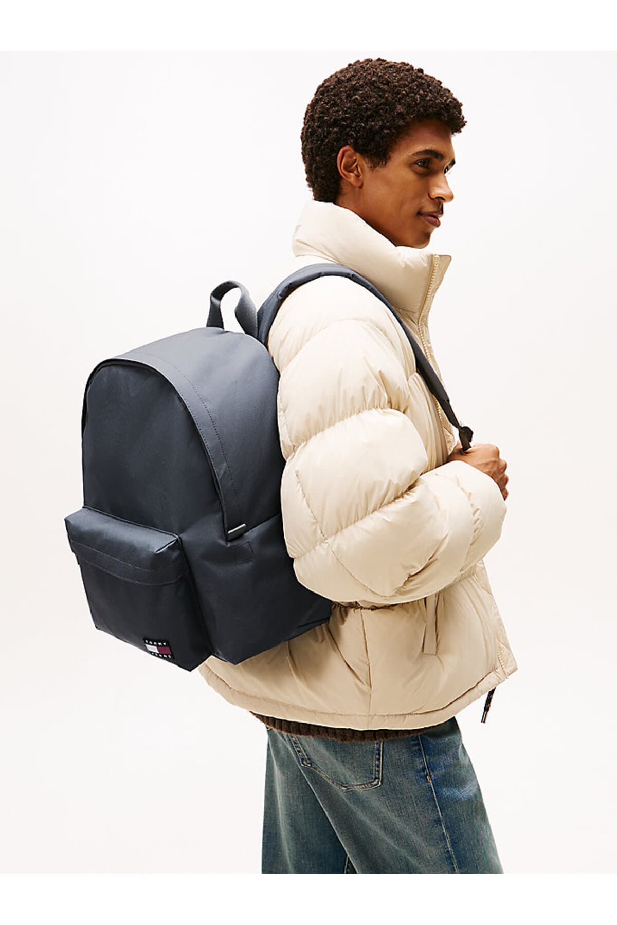 کیف مردانه Tommy Hilfiger لوگودار پارچه میکروفیبر بند قابل تنظیم کیف مردانه Tommy Hilfiger لوگودار پارچه میکروفیبر بند قابل تنظیم