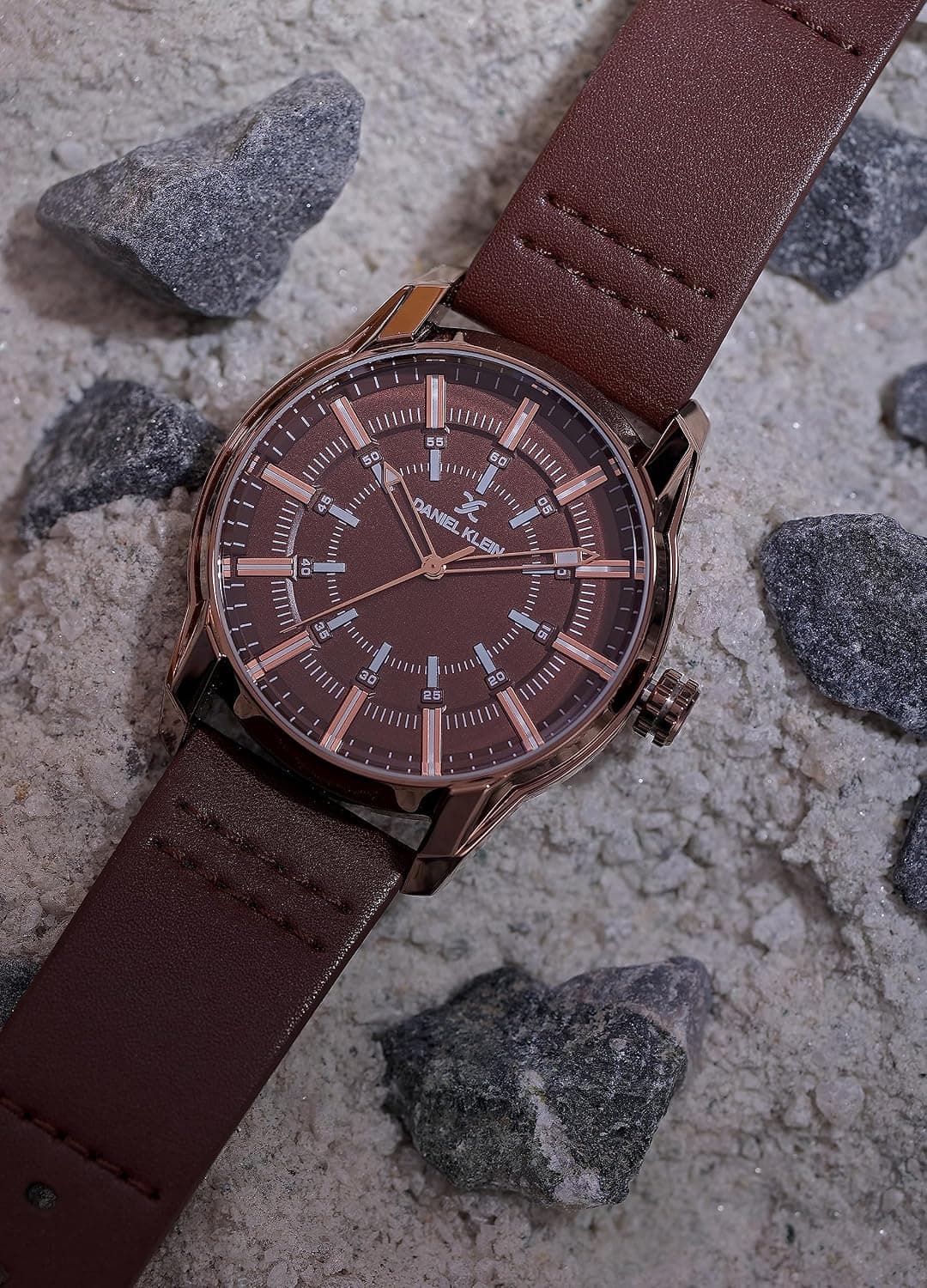 ساعت مچی مردانه Daniel Klein کوارتز صفحه قهوهای بند قهوهای مدل DK11599-44 ساعت مچی مردانه Daniel Klein کوارتز صفحه قهوهای بند قهوهای مدل DK11599-44