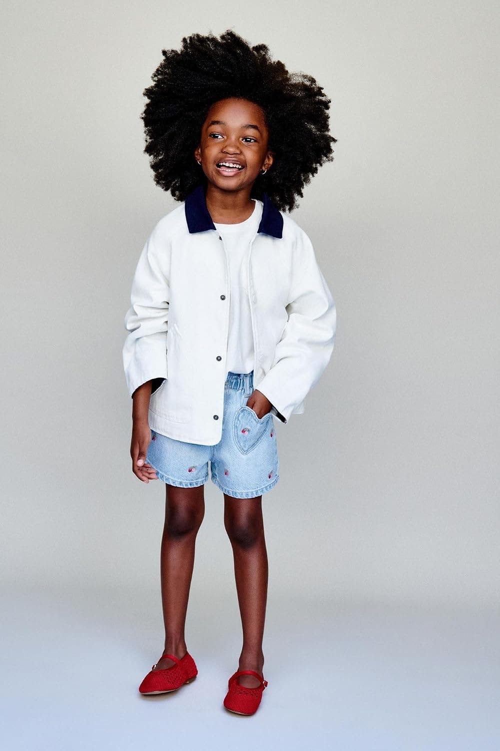 برمودا زنانه Zara دنیم پیپربگ گلدوزیشده طرح گیلاس آبی مدل Kd-a B/f برمودا زنانه Zara دنیم پیپربگ گلدوزیشده طرح گیلاس آبی مدل Kd-a B/f