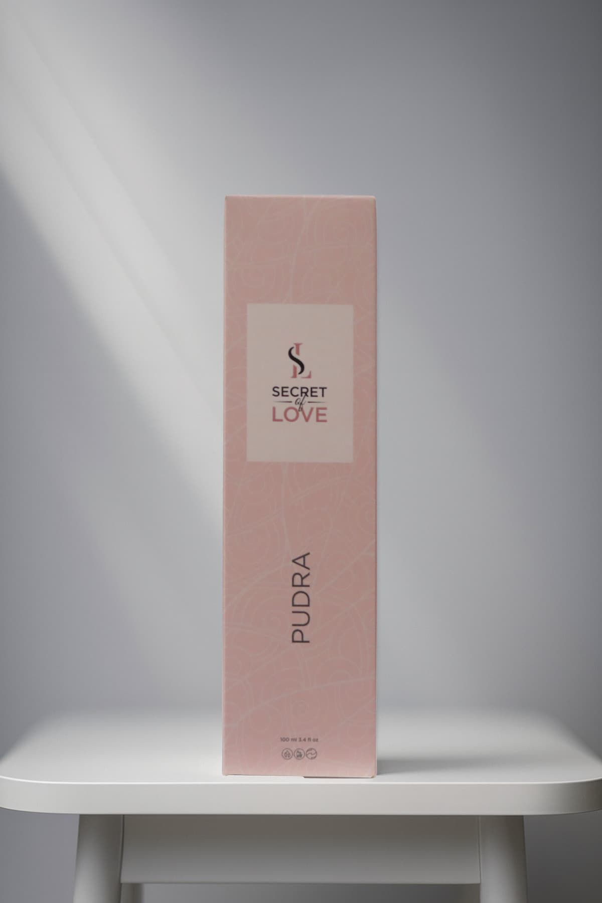 خوشبوکننده هوای اتاق چوبدار SECRET OF LOVE PUDRA 100ml خوشبوکننده هوای اتاق چوبدار SECRET OF LOVE PUDRA 100ml