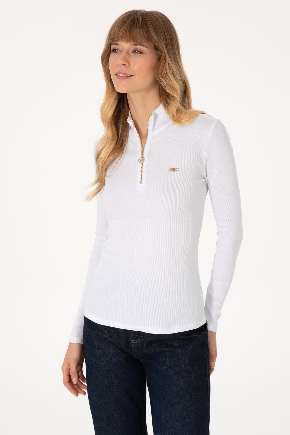 سوئیشرت زنانه U.S. Polo Assn. سفید با زیپ یقه ایستاده مدل 50313564-VR013 سوئیشرت زنانه U.S. Polo Assn. سفید با زیپ یقه ایستاده مدل 50313564-VR013