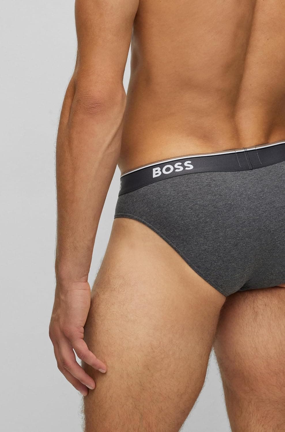 شورت بریف مردانه Hugo Boss کلاسیک کشی فیت معمولی بسته 3-Pack خاکستری/زغالی/مشکی Large US شورت بریف مردانه Hugo Boss کلاسیک کشی فیت معمولی بسته 3-Pack خاکستری/زغالی/مشکی Large US