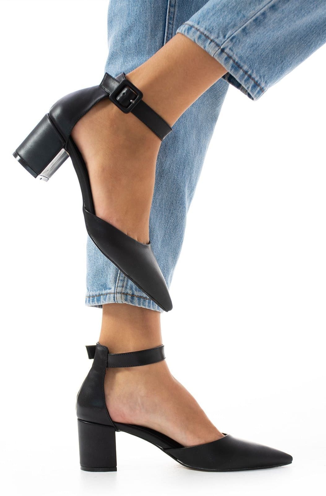 کفش مجلسی عروس زنانه Güllü Shoes مشکی پاشنه کلفت 5.5cm کفش مجلسی عروس زنانه Güllü Shoes مشکی پاشنه کلفت 5.5cm