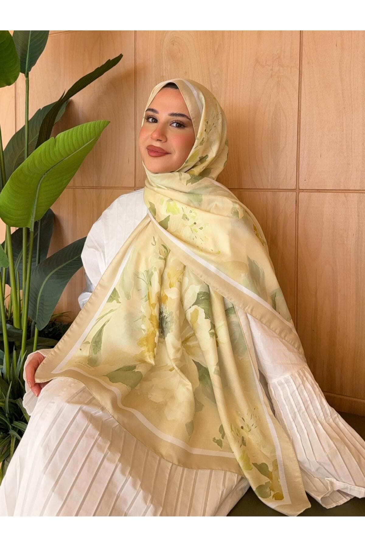 شال Mira İpek نخی نرم طرحدار سری Cesur مدل ps173 شال Mira İpek نخی نرم طرحدار سری Cesur مدل ps173