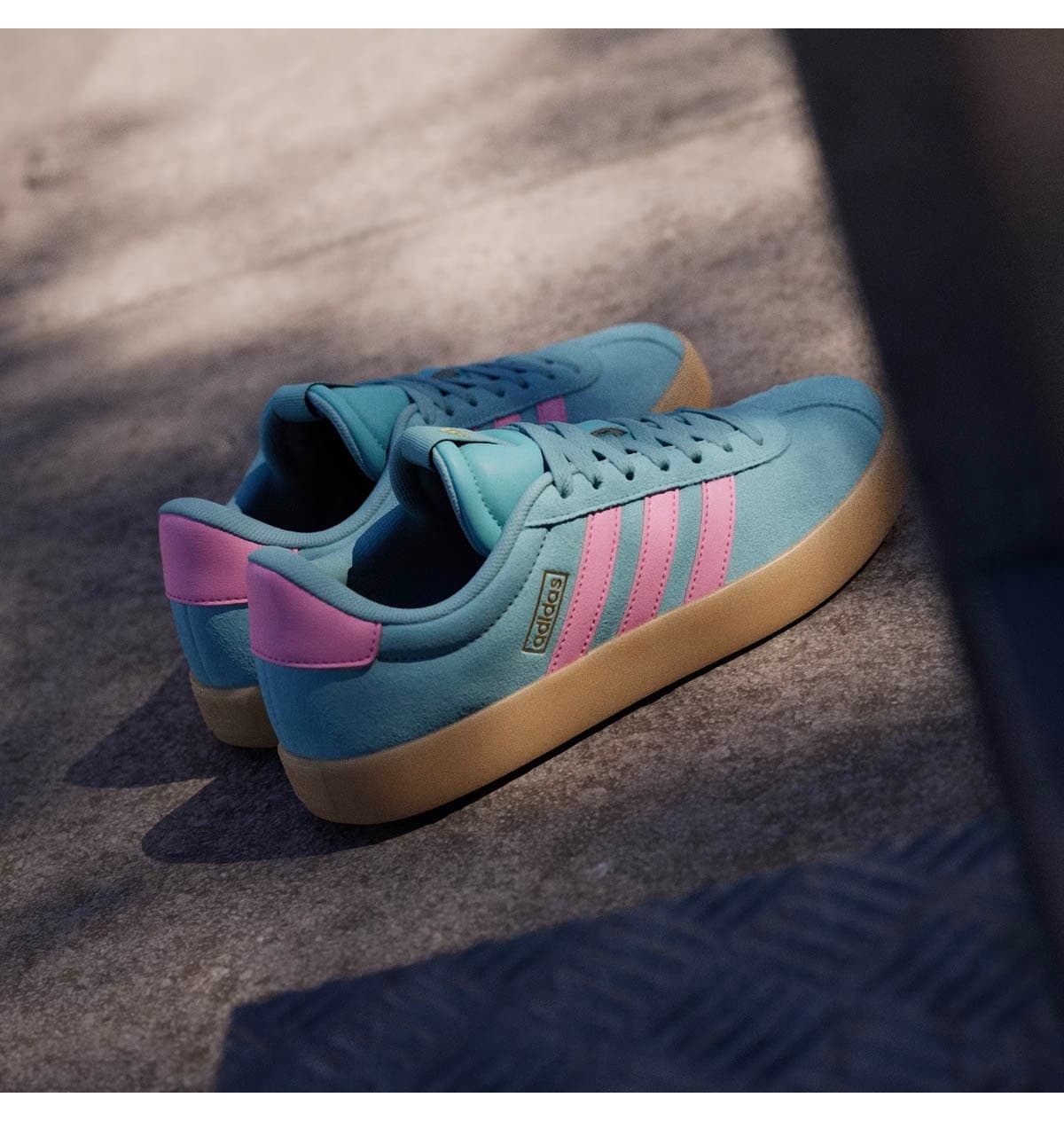 کفش کتانی زنانه adidas سبز نعنایی مدل Vl Court 3.0 IH6518 کفش کتانی زنانه adidas سبز نعنایی مدل Vl Court 3.0 IH6518