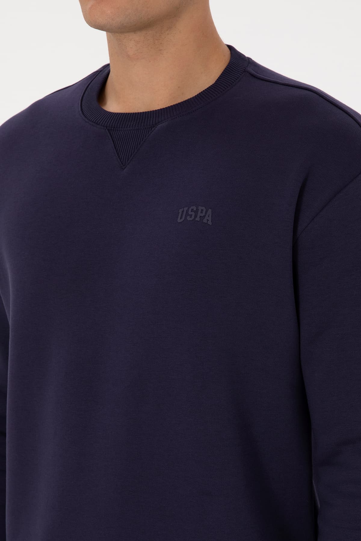سوئیشرت مردانه U.S. Polo Assn. فیت راحت کرکی مورد مدل 50313757-VR074 سوئیشرت مردانه U.S. Polo Assn. فیت راحت کرکی مورد مدل 50313757-VR074