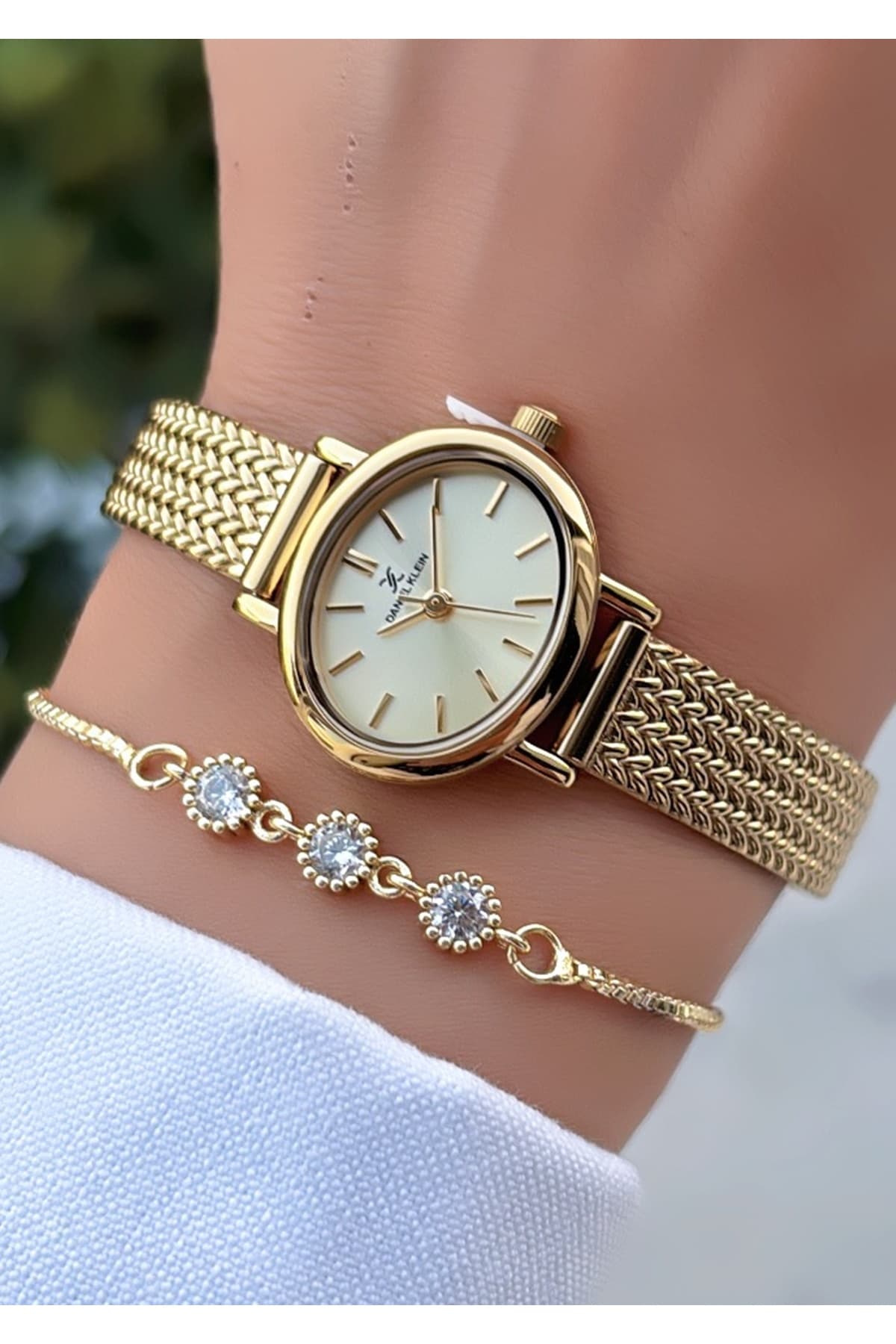 ساعت مچی زنانه Daniel Klein مینیمال کیس بیضی ساعت مچی زنانه Daniel Klein مینیمال کیس بیضی