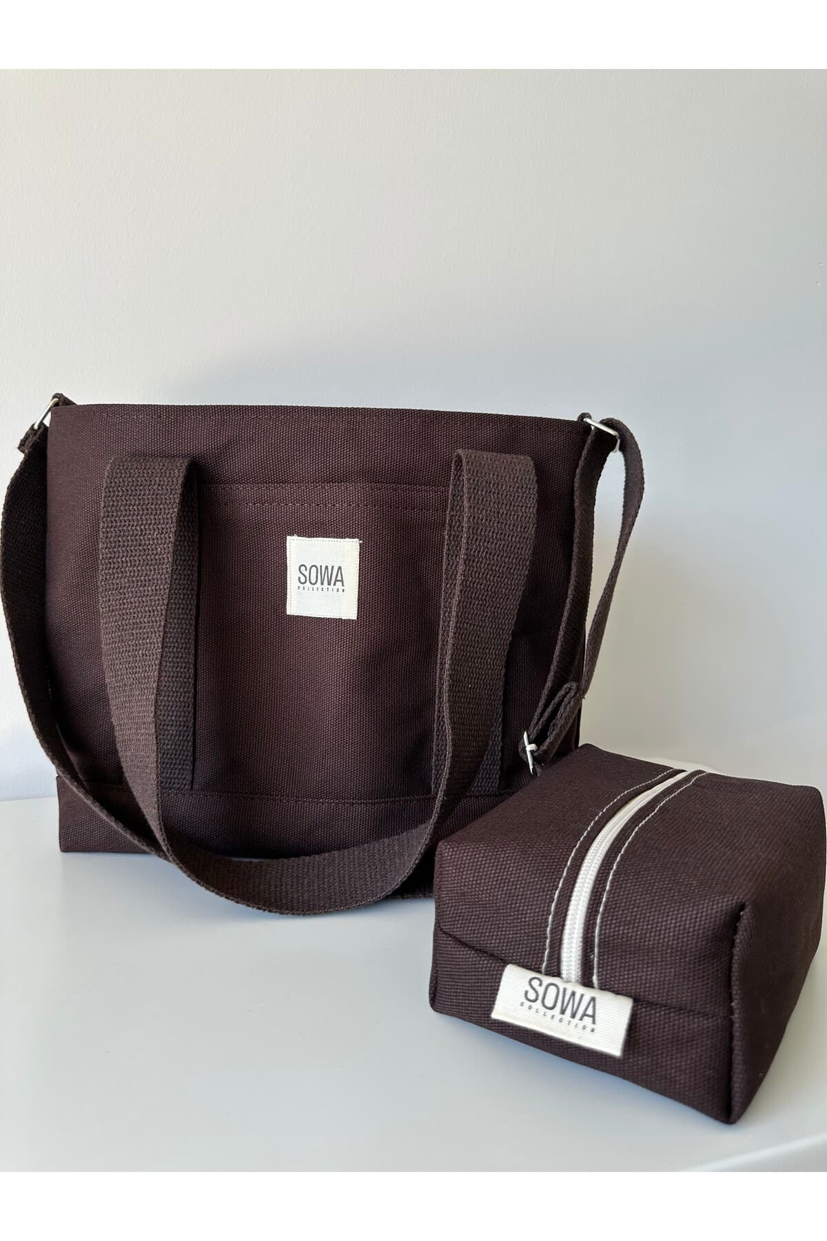 کیف دستی و شانهای زنانه Sowa Collection کانواس دکمهدار همراه کیف آرایش کیف دستی و شانهای زنانه Sowa Collection کانواس دکمهدار همراه کیف آرایش