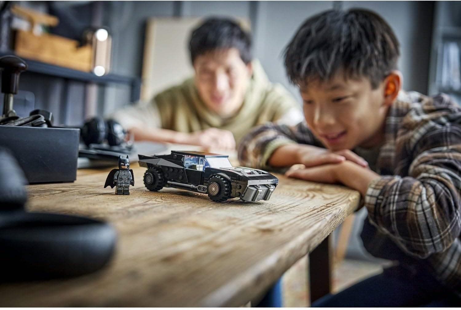 لگو DC Batman مدل Batmobile 76332 لگو DC Batman مدل Batmobile 76332