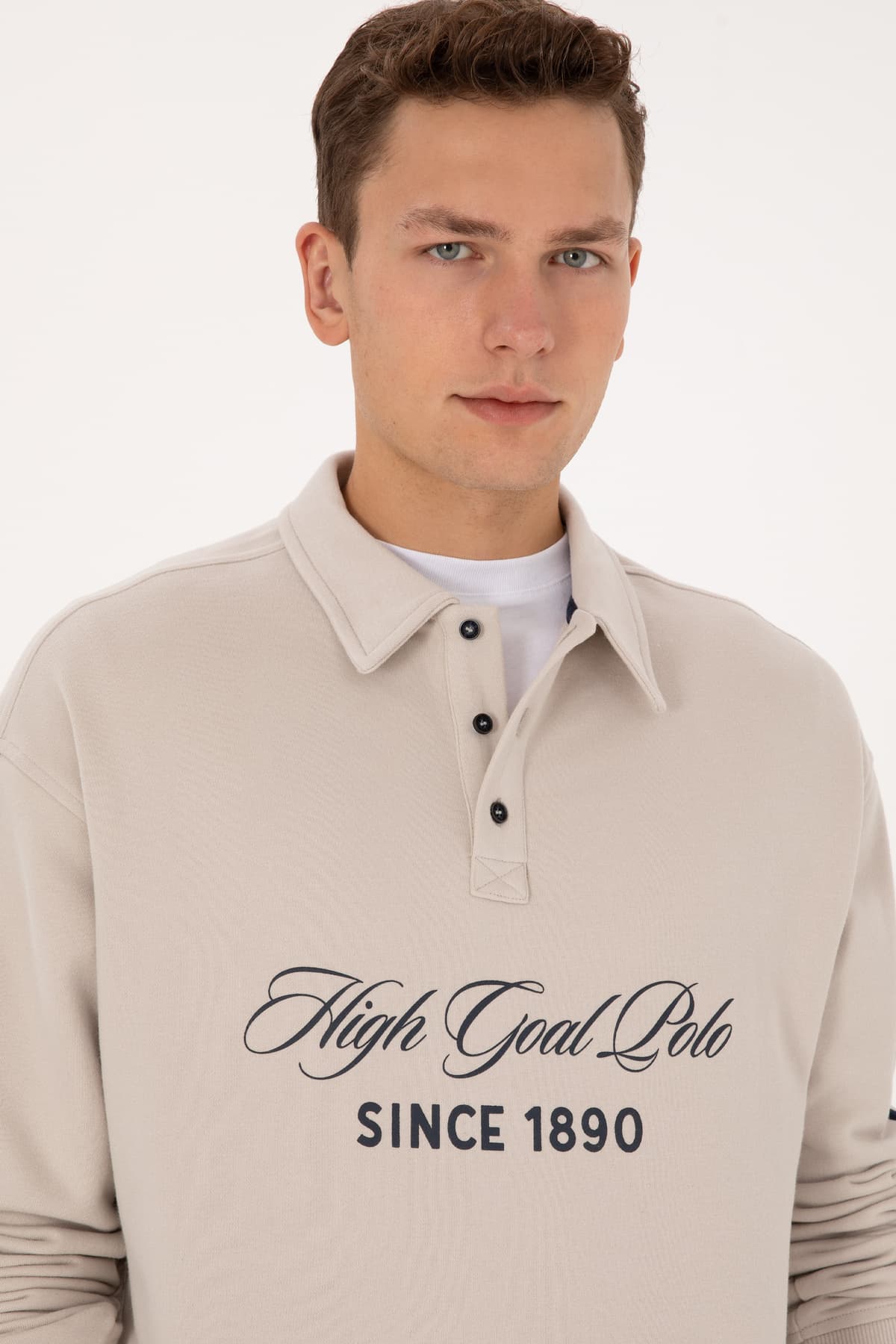 سوئیشرت مردانه U.S. Polo Assn. اورسایز یقه پولو سنگی مدل 50308942-VR049 سوئیشرت مردانه U.S. Polo Assn. اورسایز یقه پولو سنگی مدل 50308942-VR049