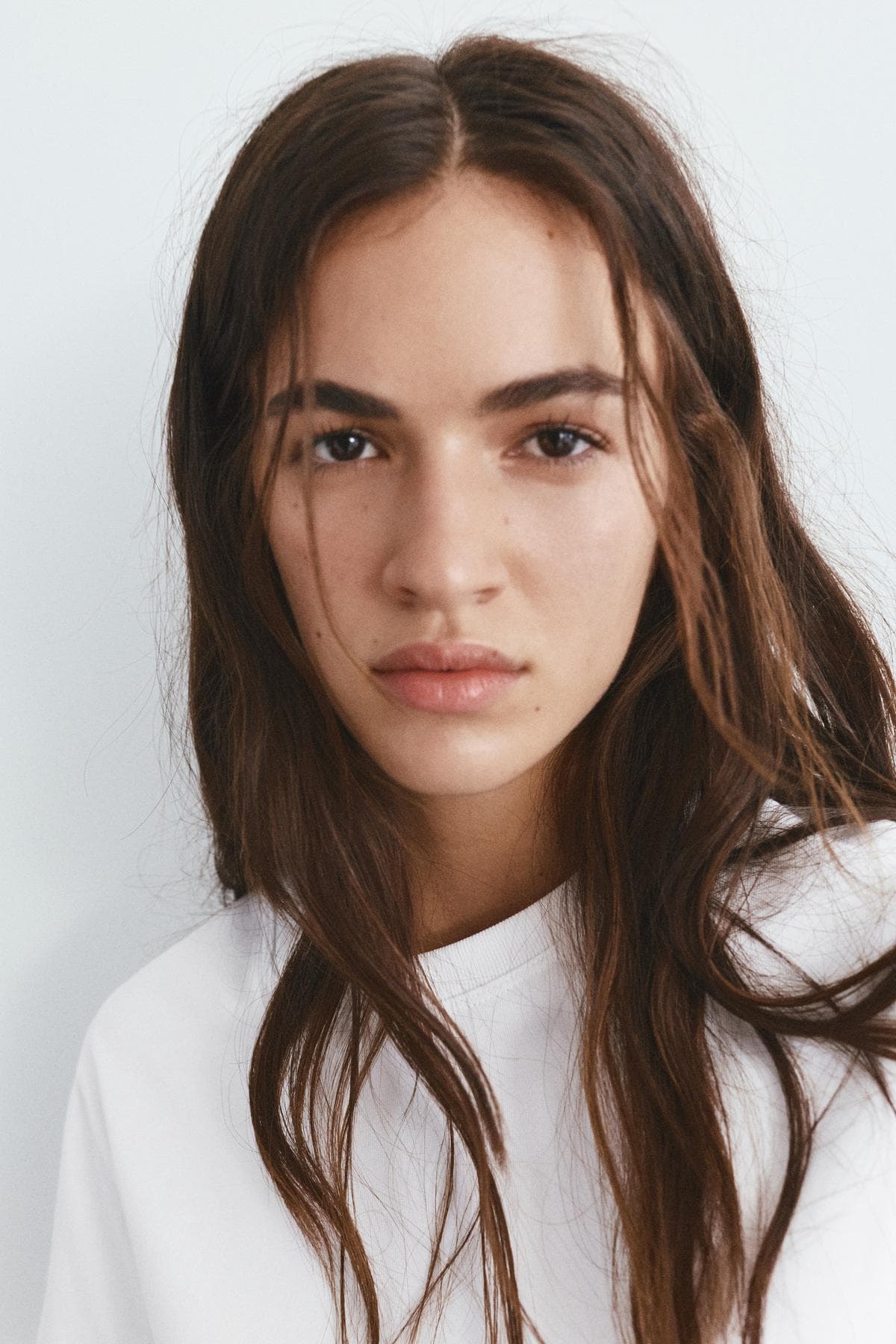 تیشرت زنانه Pull & Bear آستین کوتاه Basic تیشرت زنانه Pull & Bear آستین کوتاه Basic