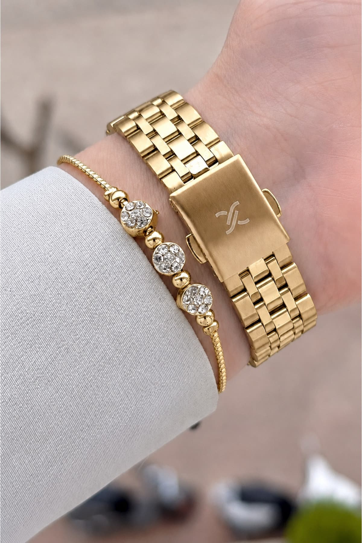 ساعت مچی زنانه Daniel Klein صفحه مشکی قاب طلایی 22 mm ساعت مچی زنانه Daniel Klein صفحه مشکی قاب طلایی 22 mm