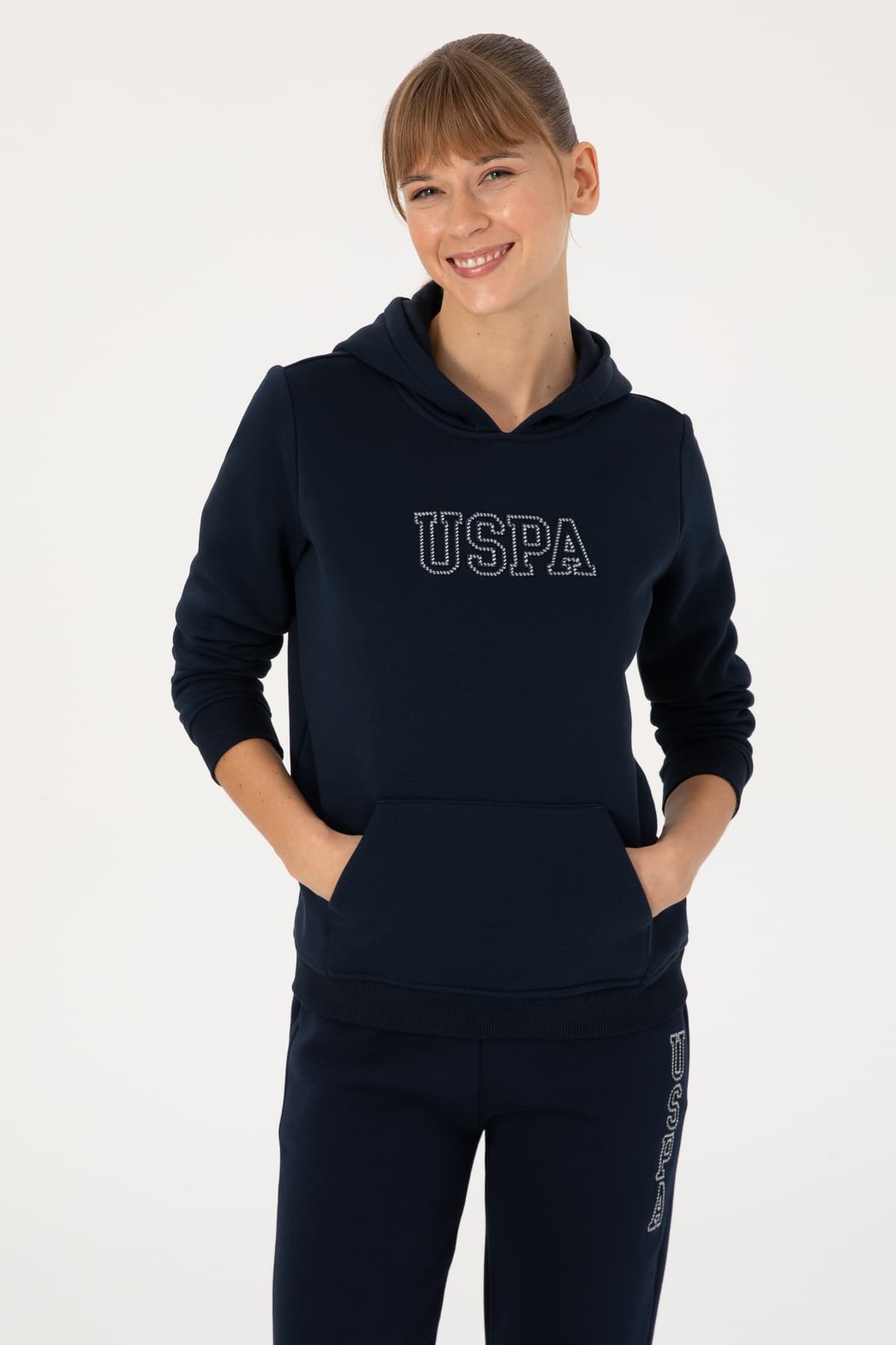 سوئیشرت زنانه U.S. Polo Assn. کاپوشوندار سرمهای با پرز داخلی مدل 50313566-VR033 سوئیشرت زنانه U.S. Polo Assn. کاپوشوندار سرمهای با پرز داخلی مدل 50313566-VR033