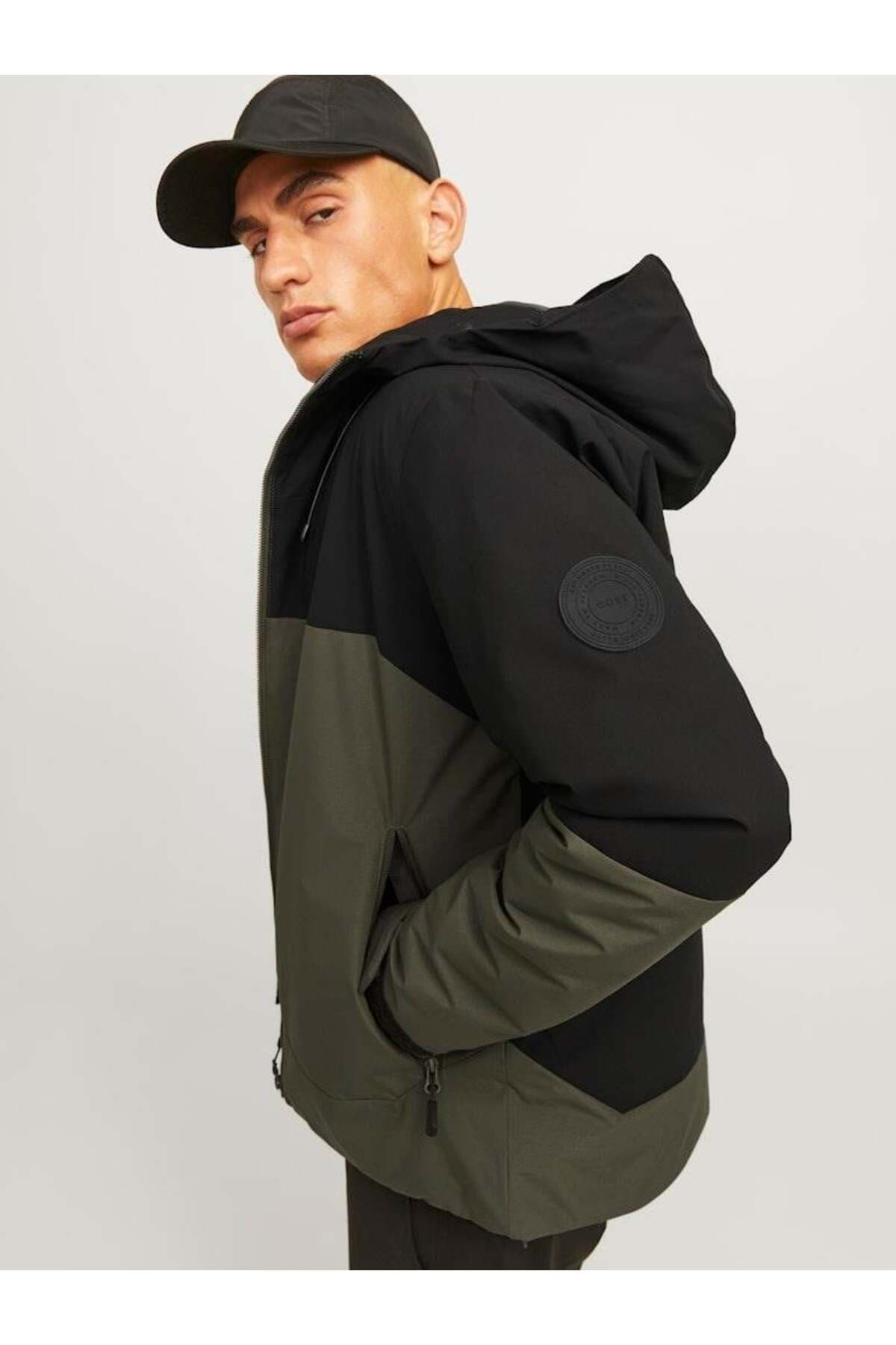 کاپشن مردانه Jack & Jones مدل 12260486 کاپشن مردانه Jack & Jones مدل 12260486