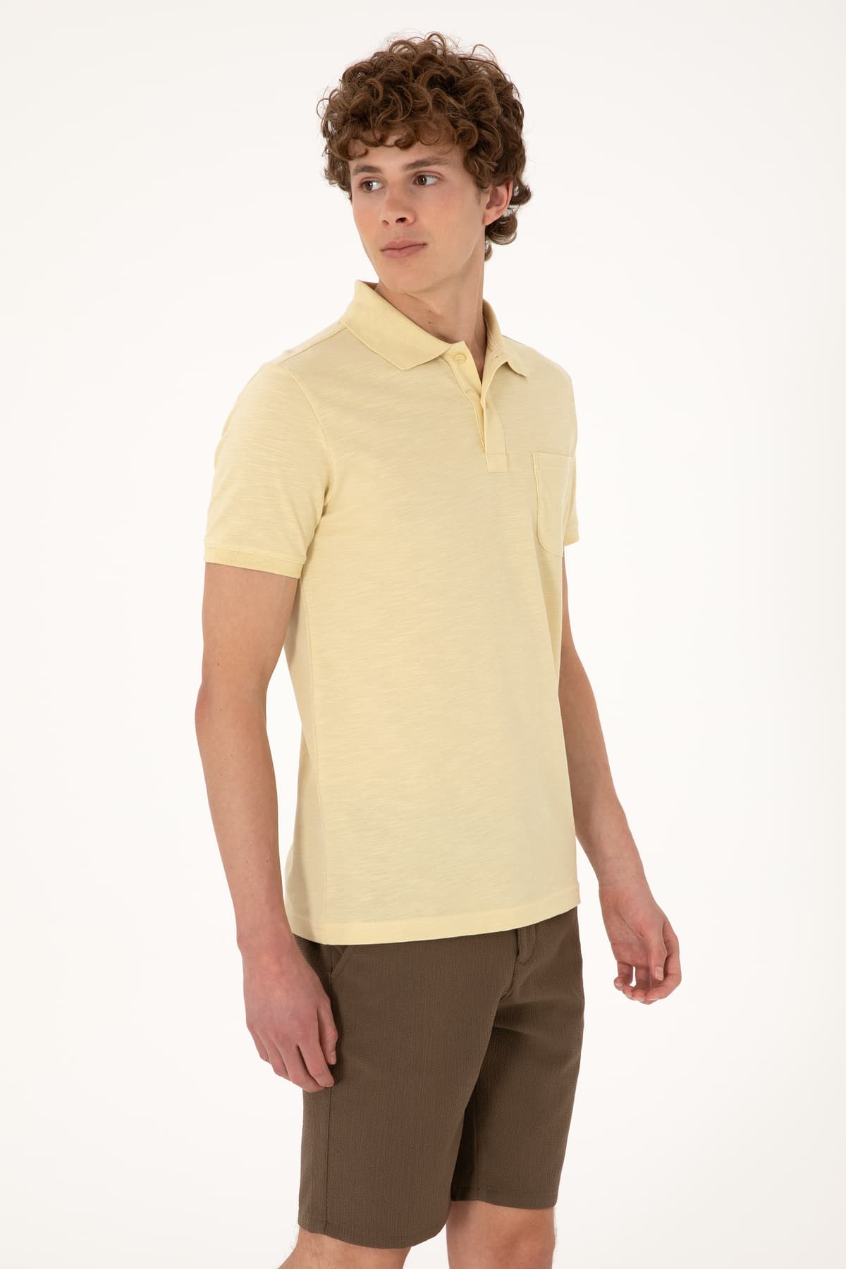 تیشرت مردانه U.S. Polo Assn. اسلیم فیت یقه پولو زرد روشن مدل 50299538-VR183 تیشرت مردانه U.S. Polo Assn. اسلیم فیت یقه پولو زرد روشن مدل 50299538-VR183