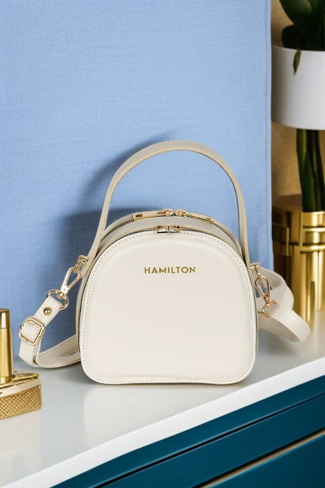 کیف زنانه HAMILTON دوشی و کراسبادی جعبهای بند قابل تنظیم سگک کیف زنانه HAMILTON دوشی و کراسبادی جعبهای بند قابل تنظیم سگک