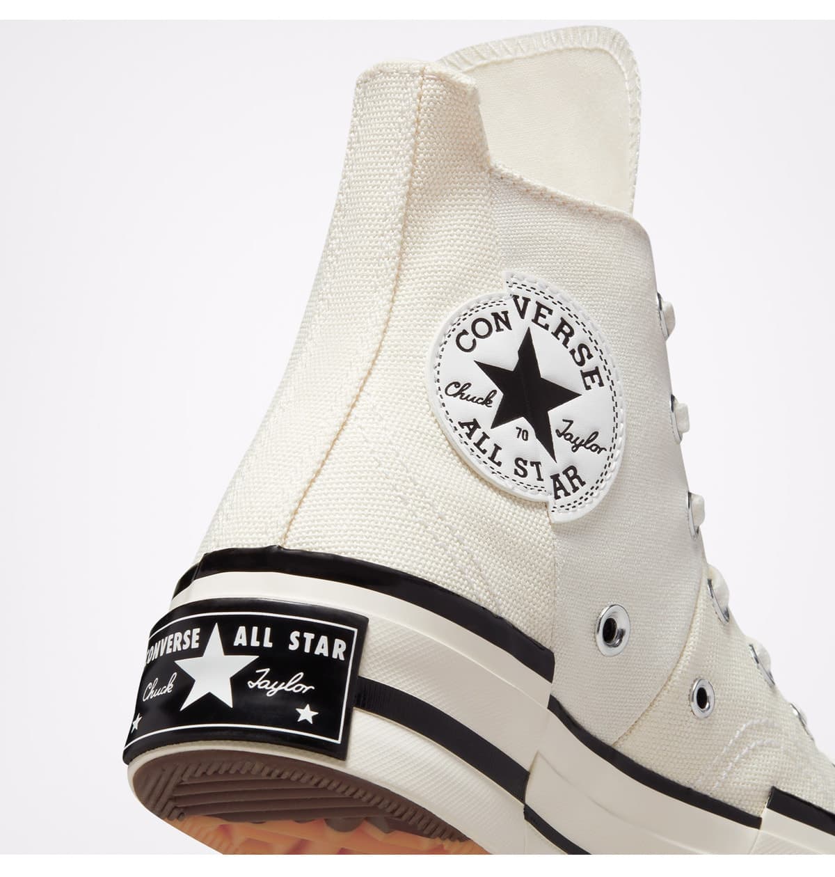 کفش اسنیکر یونیسکس Converse کانواس سفید مدل Chuck 70 Plus کفش اسنیکر یونیسکس Converse کانواس سفید مدل Chuck 70 Plus
