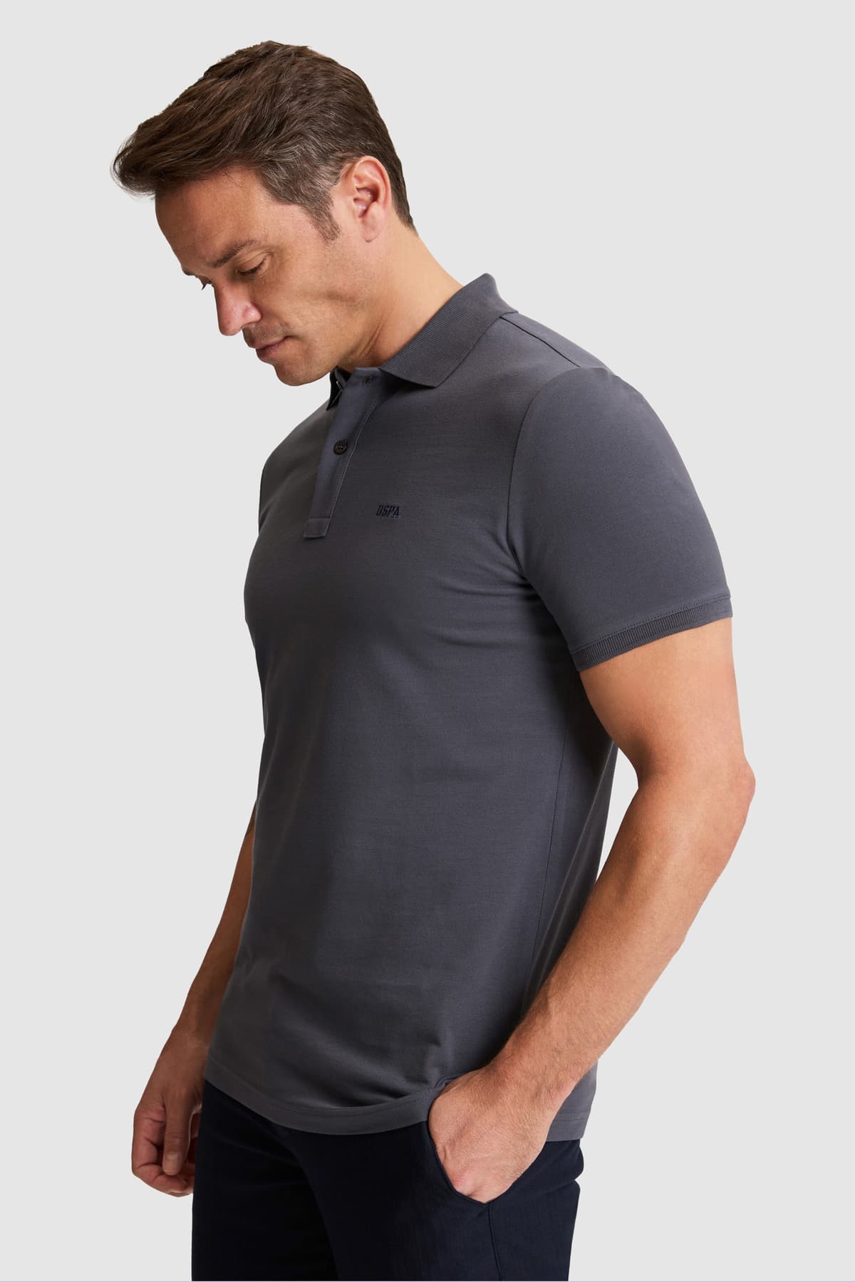 تیشرت مردانه U.S. Polo Assn. آنتراسیت یقه پولو فیت معمولی مدل 50326963-VR006 تیشرت مردانه U.S. Polo Assn. آنتراسیت یقه پولو فیت معمولی مدل 50326963-VR006