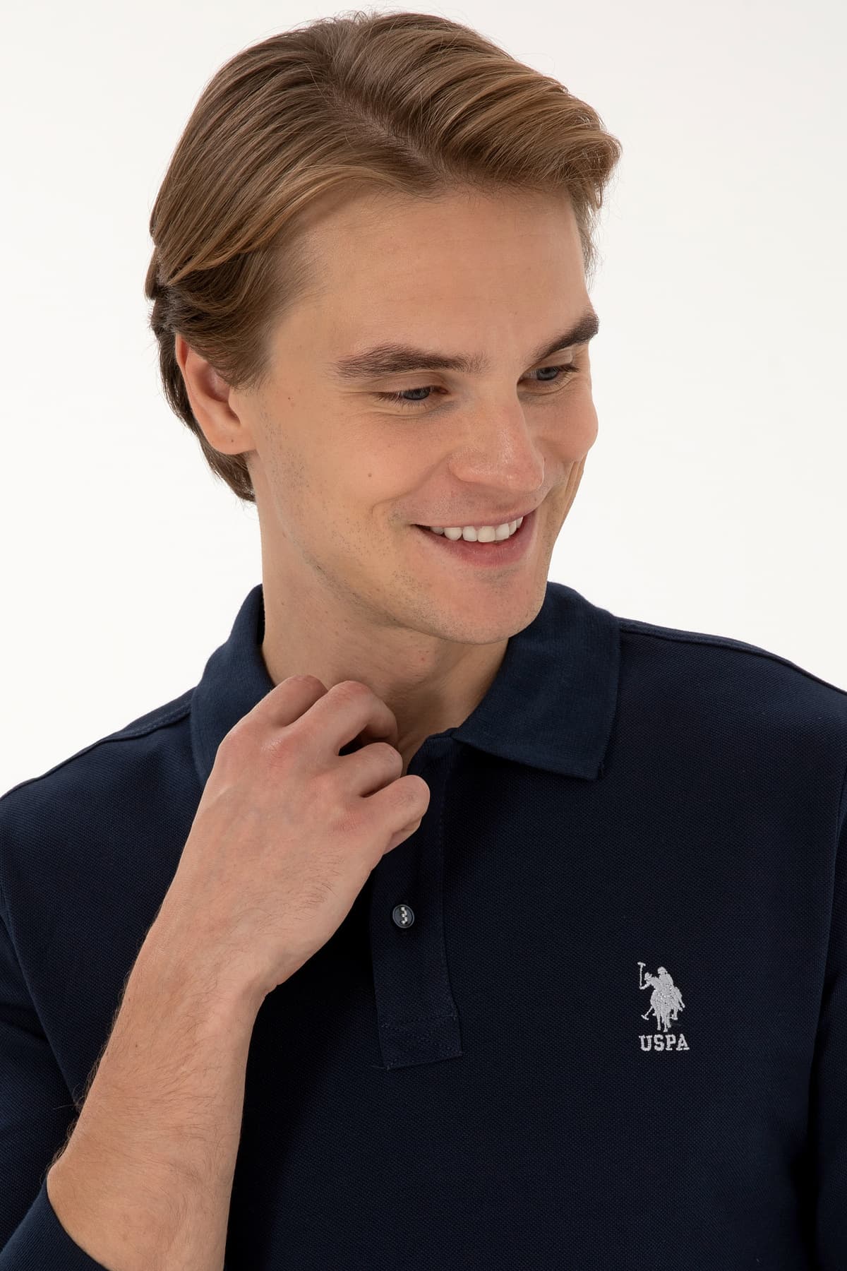 سویشرت مردانه U.S. Polo Assn. فیت معمولی یقه پولو سرمهای مدل 50307757-VR033 سویشرت مردانه U.S. Polo Assn. فیت معمولی یقه پولو سرمهای مدل 50307757-VR033