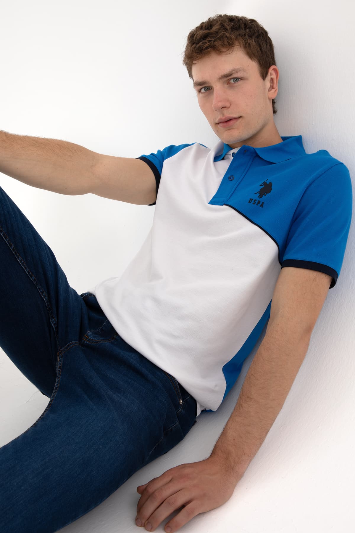 تیشرت مردانه U.S. Polo Assn. فیت معمولی یقه پولو آبی کبالت مدل 50299821-VR077 تیشرت مردانه U.S. Polo Assn. فیت معمولی یقه پولو آبی کبالت مدل 50299821-VR077