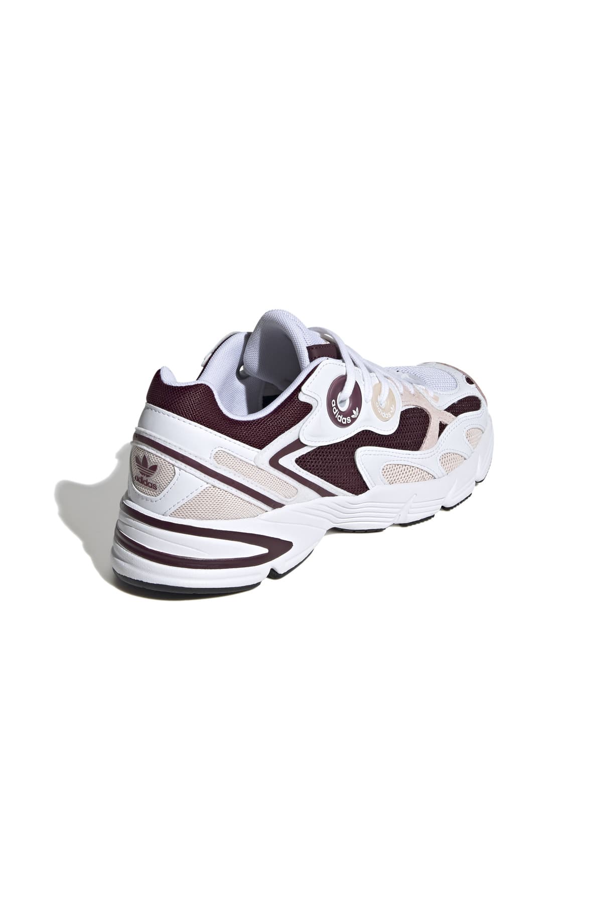 کتانی زنانه adidas مدل Astir W IE6986 کتانی زنانه adidas مدل Astir W IE6986