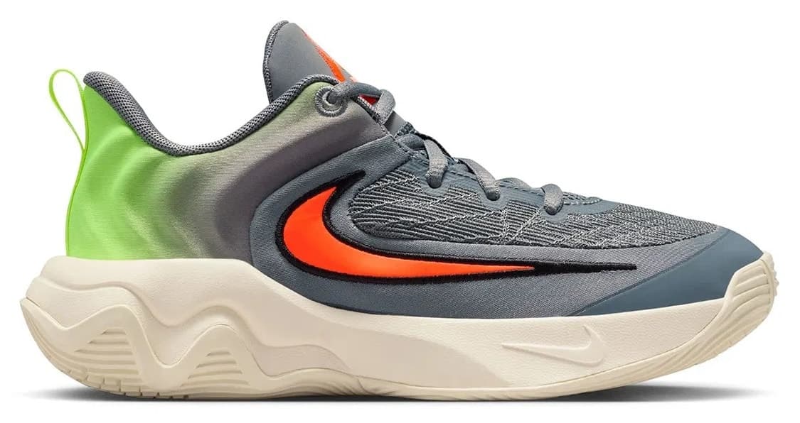 کفش بسکتبال بچگانه Nike مدل Giannis Immortality 4 GS کفش بسکتبال بچگانه Nike مدل Giannis Immortality 4 GS