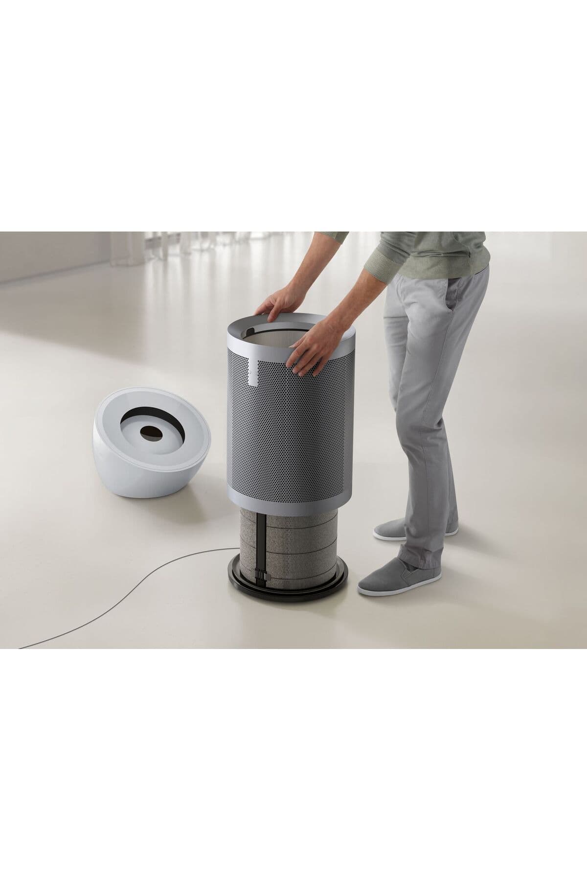 دستگاه تصفیه هوا DYSON Big+Quiet سفید/نقرهای براق مدل BP02 دستگاه تصفیه هوا DYSON Big+Quiet سفید/نقرهای براق مدل BP02