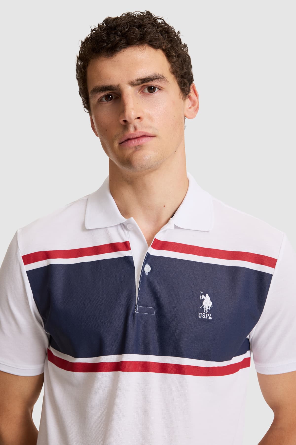 تیشرت یقه پولو مردانه U.S. Polo Assn. سفید فیت معمولی مدل 50326938-VR013 تیشرت یقه پولو مردانه U.S. Polo Assn. سفید فیت معمولی مدل 50326938-VR013