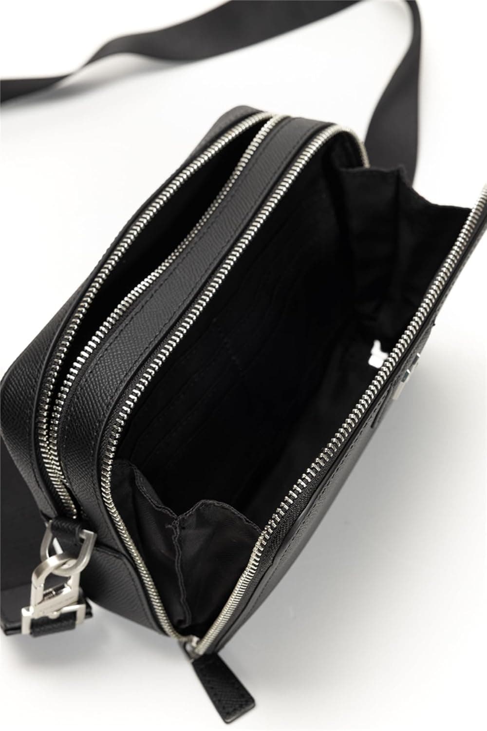 کیف رودوشی زنانه KARL LAGERFELD چرمی مدل A3M30157 مشکی تکسایز کیف رودوشی زنانه KARL LAGERFELD چرمی مدل A3M30157 مشکی تکسایز