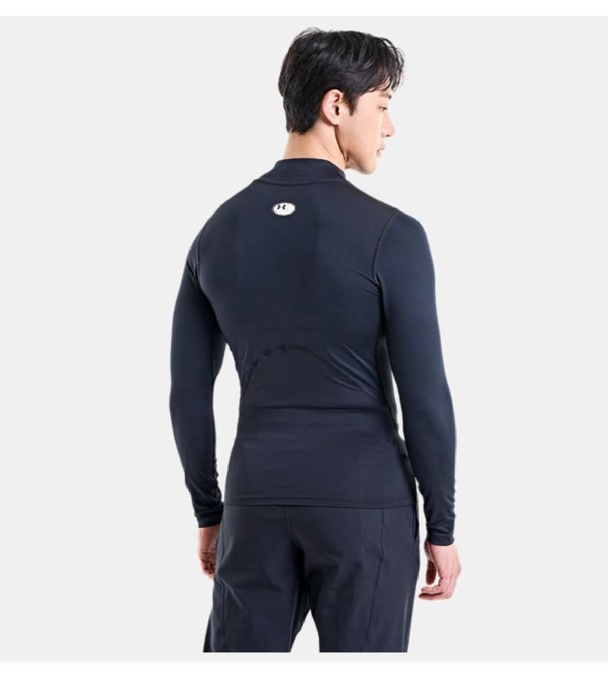 بلوز مردانه Under Armour آستین بلند HeatGear Armour Mock مدل 1369606-001 بلوز مردانه Under Armour آستین بلند HeatGear Armour Mock مدل 1369606-001