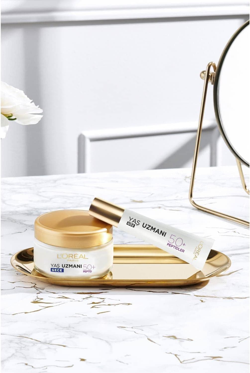کرم دور چشم 50+ L'Oreal Paris ضدچروک و احیاکننده کرم دور چشم 50+ L'Oreal Paris ضدچروک و احیاکننده