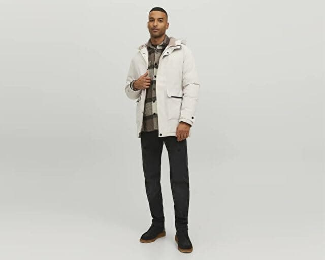 پارکا مردانه JACK & JONES مدل Jjetiko روزمره مشکی 12211896-BLACK پارکا مردانه JACK & JONES مدل Jjetiko روزمره مشکی 12211896-BLACK