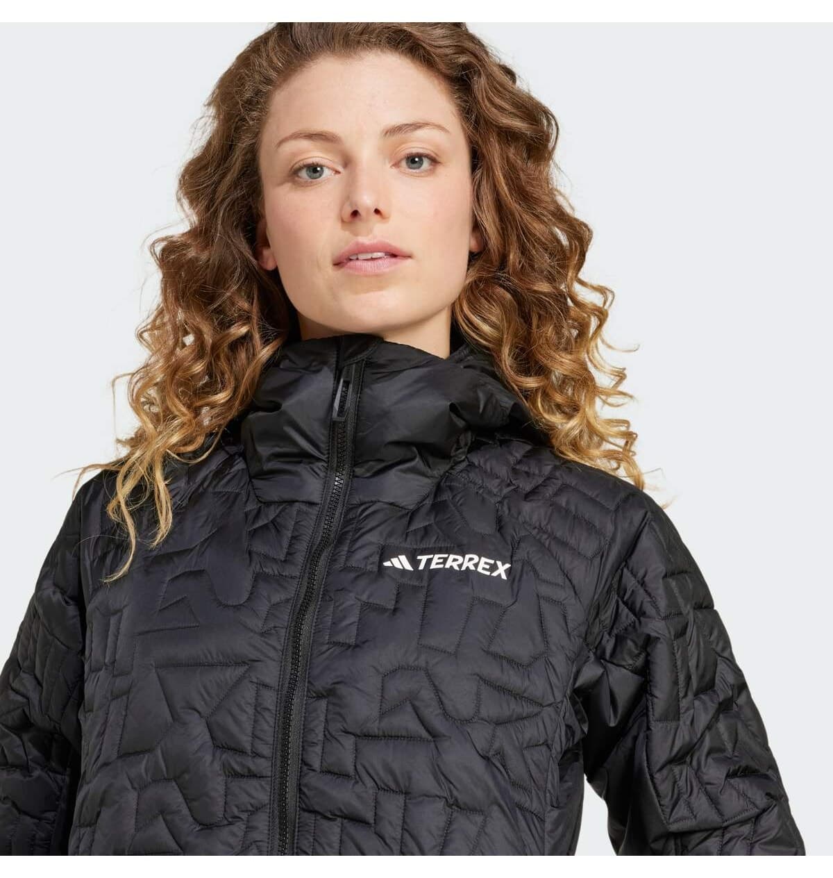 مونت زنانه adidas Terrex Xperior با کلاه و عایق PrimaLoft Loose Fill مونت زنانه adidas Terrex Xperior با کلاه و عایق PrimaLoft Loose Fill