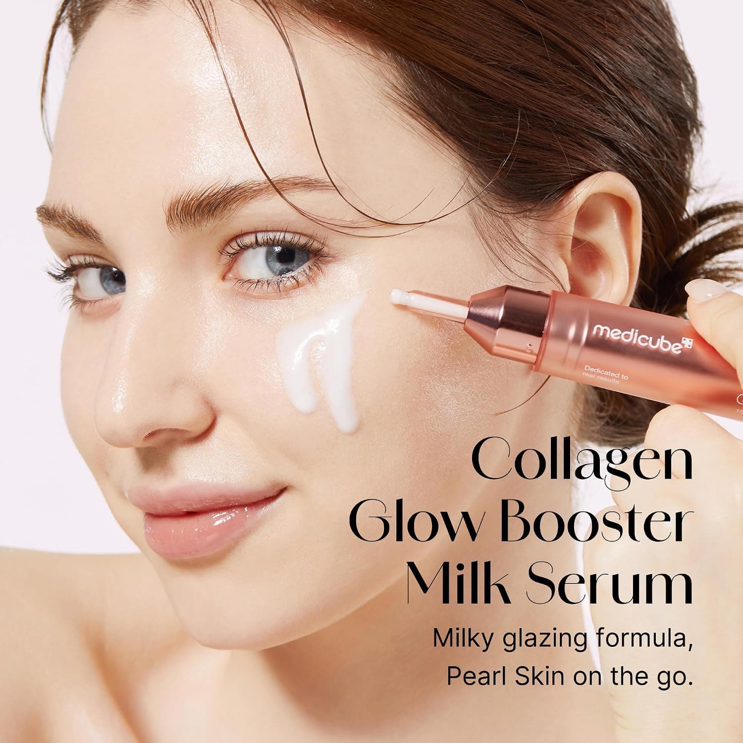 سرم medicube با کلاژن هیدرولیزه و نیاسیناماید Collagen Glow Booster 15 ml سرم medicube با کلاژن هیدرولیزه و نیاسیناماید Collagen Glow Booster 15 ml