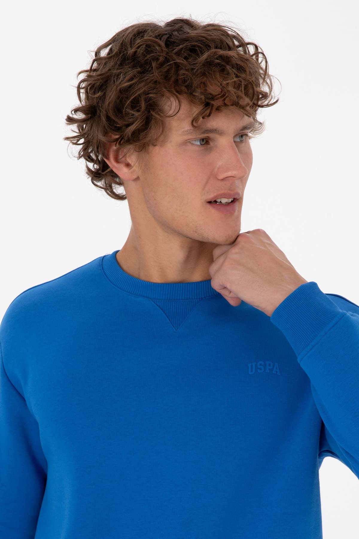 سوئیشرت مردانه U.S. Polo Assn. فیت کامفورت یقه گرد پرزدار آبی آسمانی مدل 50313757-VR032 سوئیشرت مردانه U.S. Polo Assn. فیت کامفورت یقه گرد پرزدار آبی آسمانی مدل 50313757-VR032